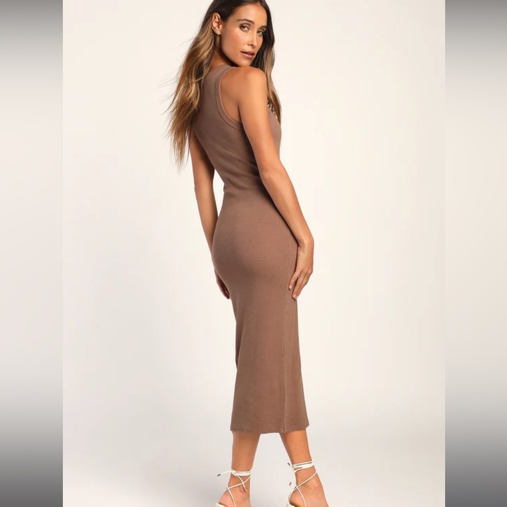 NWT Lulus Majorly Trendy Taupe Ribbed Bodycon Midi Dress